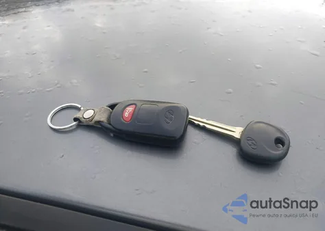 2012 Hyundai Elantra Gls из США, поврежденный, VIN 5NPDH4AE7CH105363